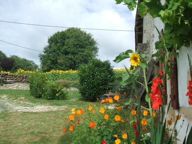 Gite Chez Marot Villa Varaignes Buitenkant foto